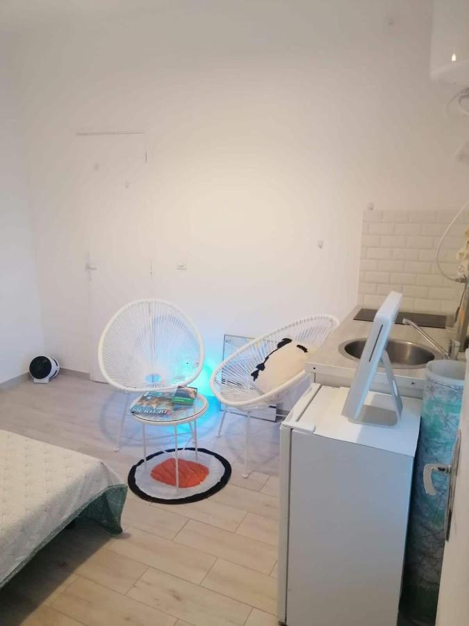 Superbe Logement Apartment ดร็องซี ภายนอก รูปภาพ